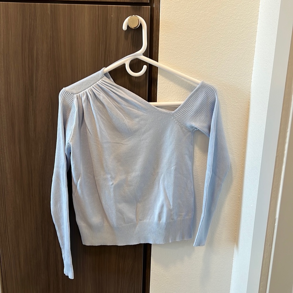 Gorgeous one shoulder lightweight sweater